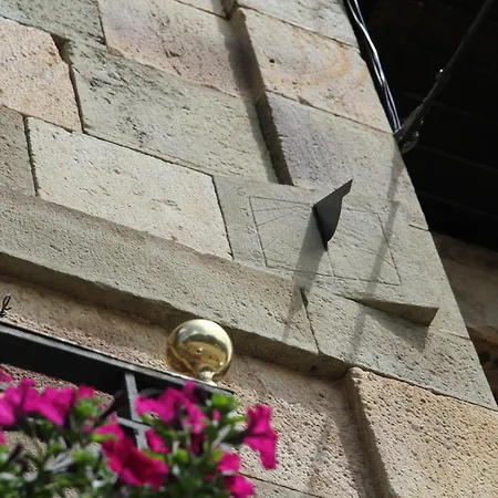 Casa De Don Guzman Vega de Pas