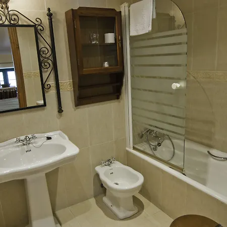 Casa De Don Guzman Vega de Pas